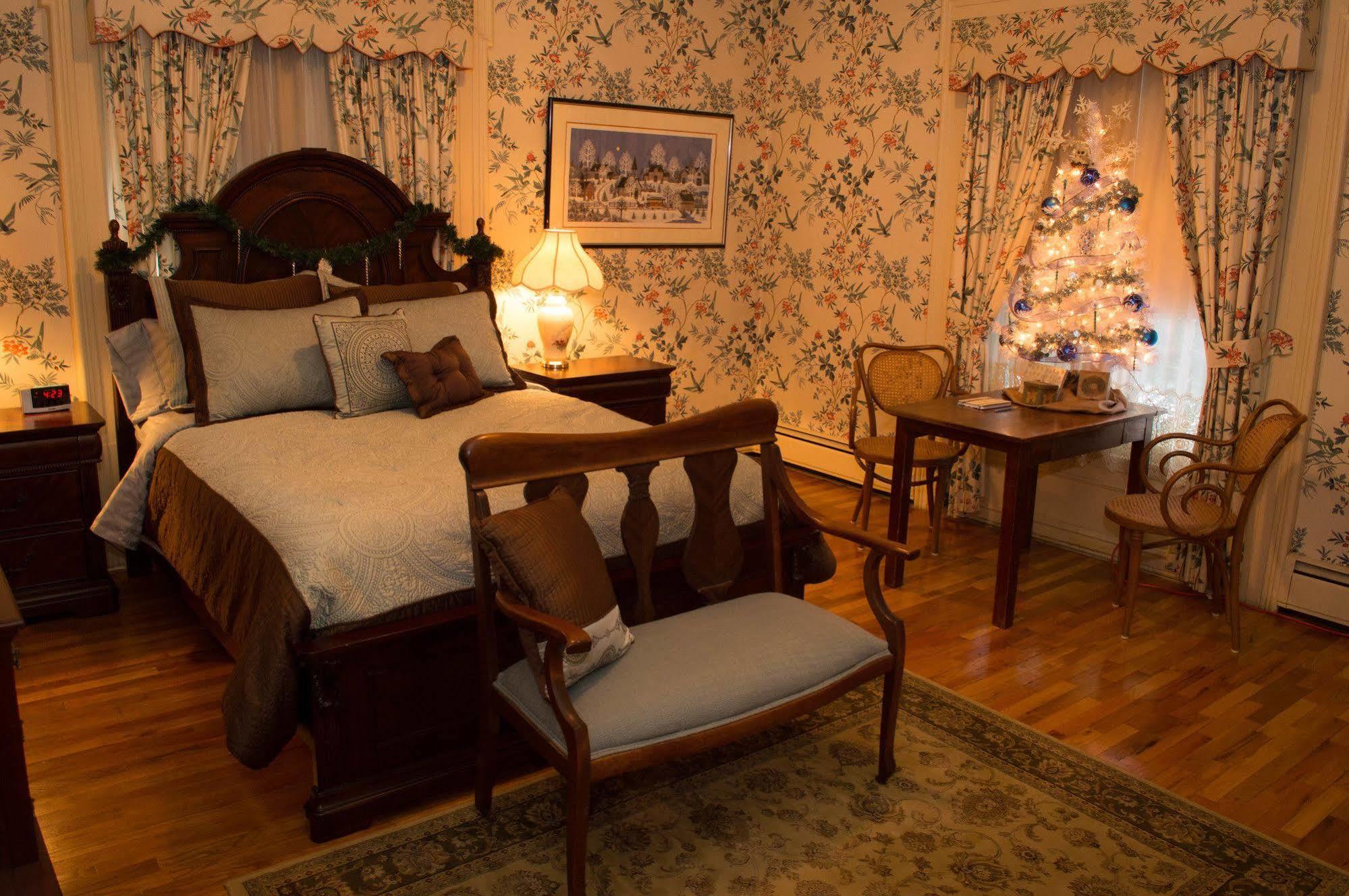 Silver Heart Inn & Cottages Independence Esterno foto