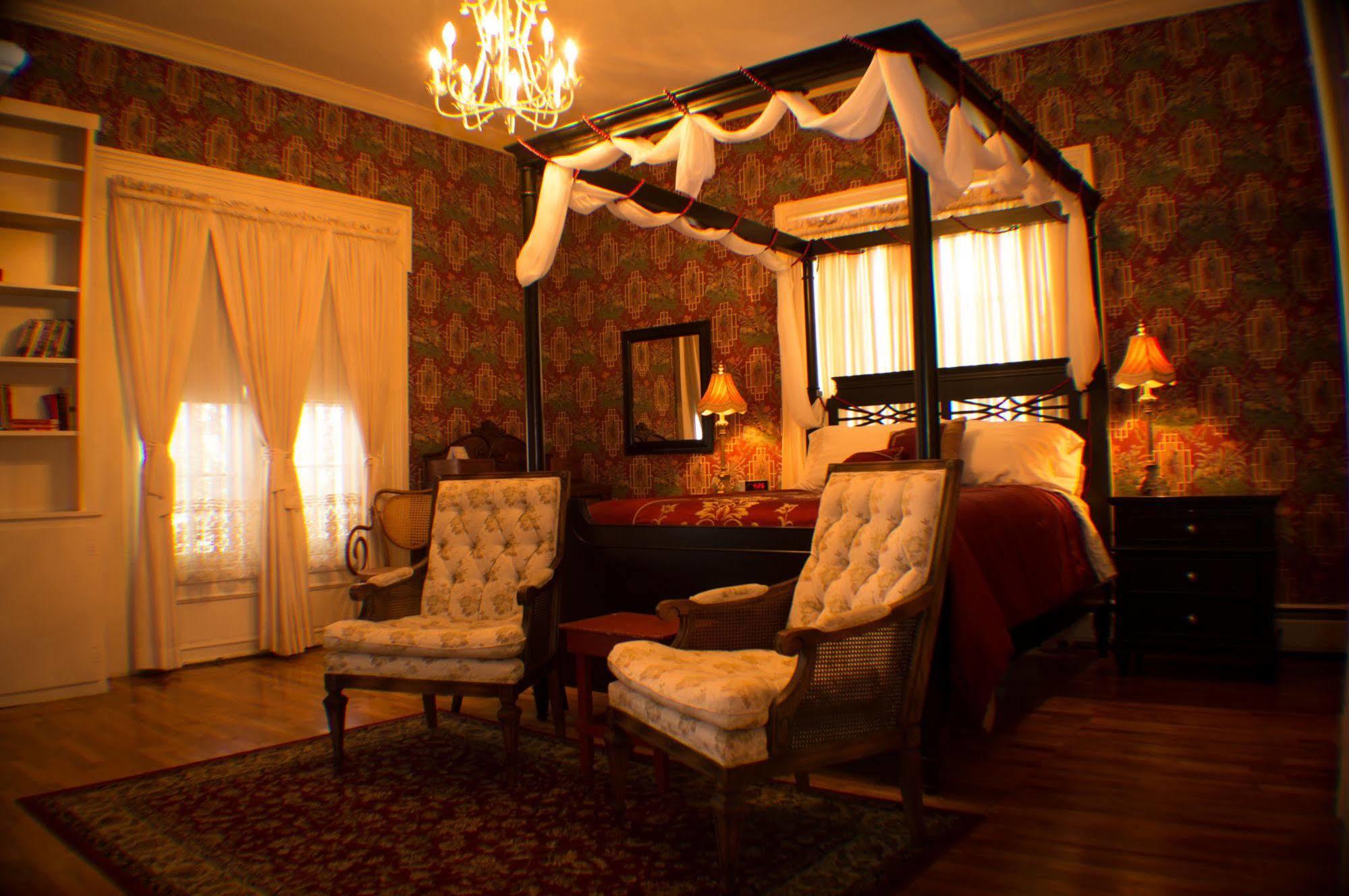Silver Heart Inn & Cottages Independence Esterno foto
